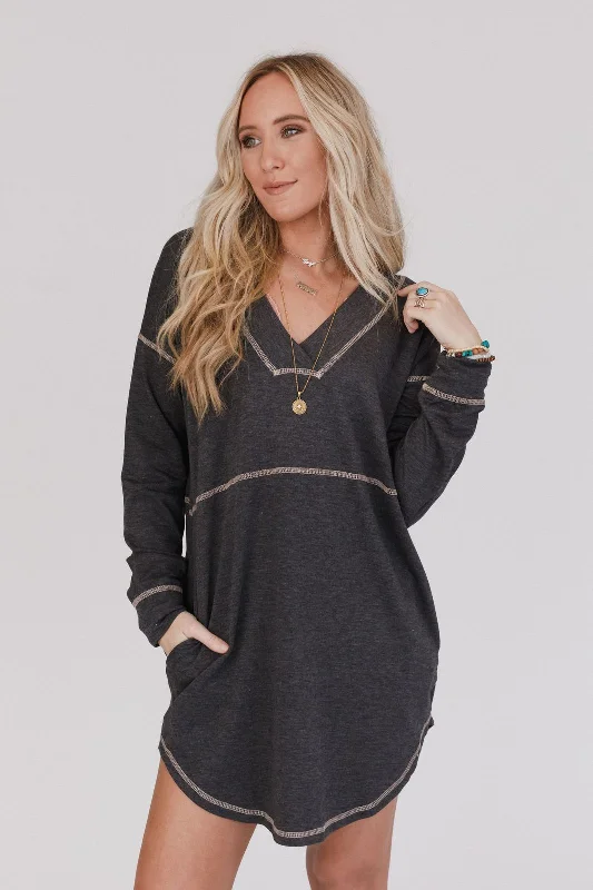 The Nest Meadow Long Sleeve Tunic Dress - Charcoal