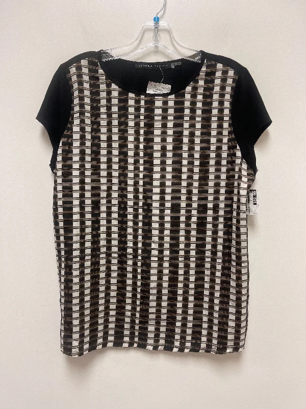 Top Short Sleeve By Ivanka Trump  Size: L